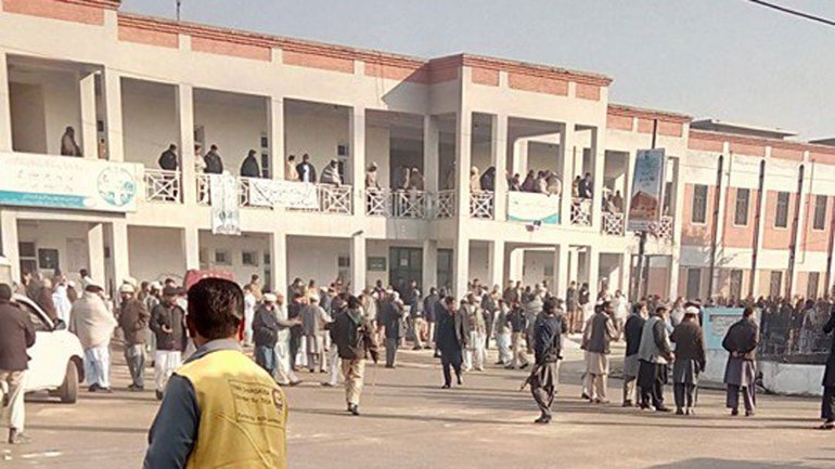Ataque terrorista a una Universidad de Paquistán