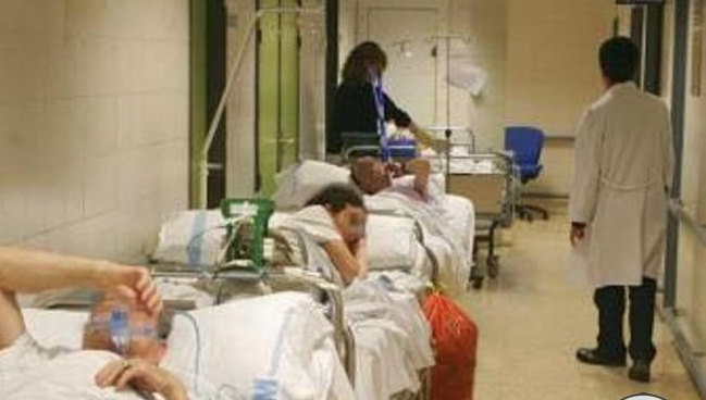 Falta de camas en los hospitales públicos