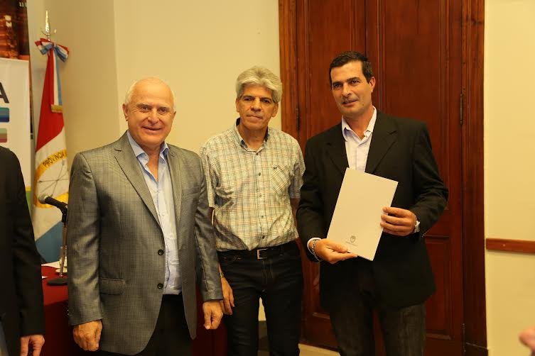 Miguel Lifschitz, José Baucero y Claudio Cremona, Asociación Civil Mesa Azucarera y de Desarrollo Regional Santafesina