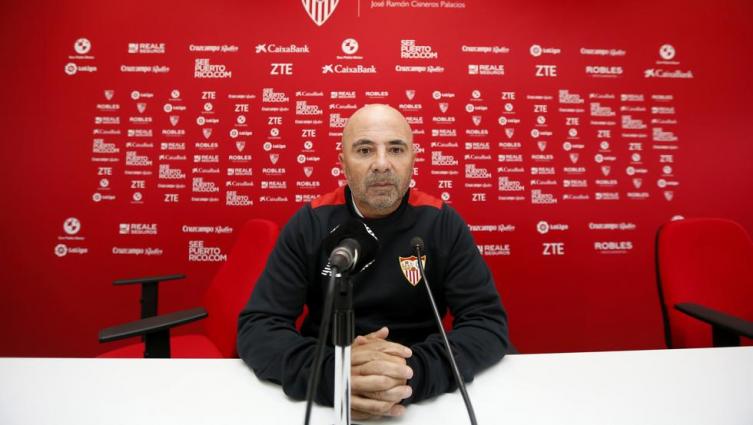 Jorge Sampaoli afronta sus últimos días como entrenador del Sevilla (Jose Manuel Vidal - EFE)