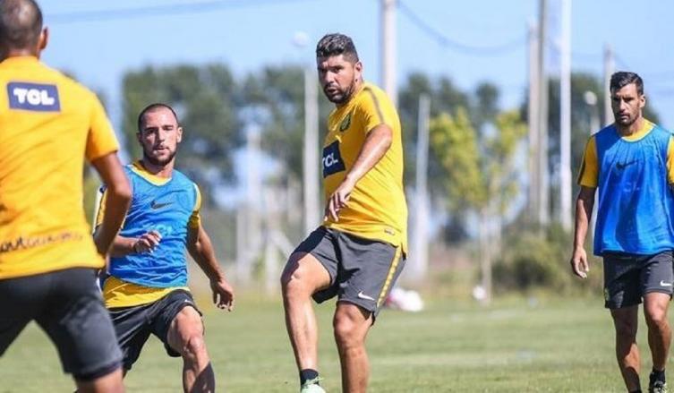 Ortigoza deberá esperar para debutar con la camiseta auriazul.(Sitio Oficial)