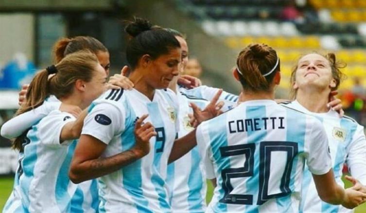 La indignación de las jugadoras argentinas por la presentación de la camiseta Fuente LA NACIÓN -  Twitter