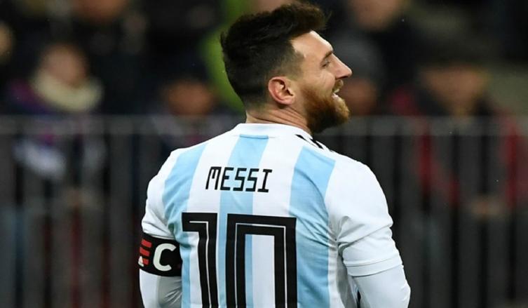 El último partido de Messi en la selección fue el año pasado ante Rusia: la Pulga, la gran ilusión de la Argentina en el Mundial  - LA NACIÓN