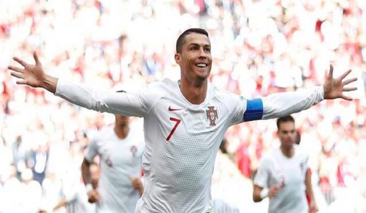 El jugador de la seleccion de Portugal Cristiano Ronaldo celebra su gol ante Marruecos. (Foto: REUTERS/ Carl Recine/Globo)