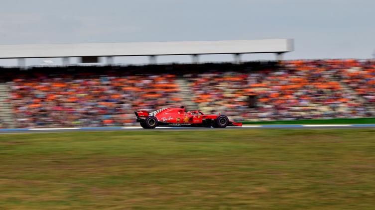 Sebastian Vettel, el más rápido en Alemania. (AFP PHOTO / ANDREJ ISAKOVIC)