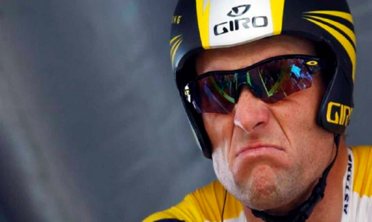 Lance Armstrong - (Reuters)