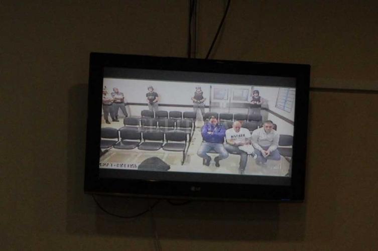 Por videoconferencia, los imputados siguieron el juicio desde el penal de Ezeiza. Foto: Guillermo Di Salvatore 