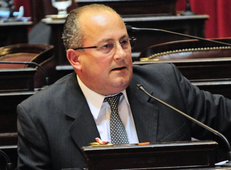 El senador Juan Carlos Marino fue denunciado por abuso sexual. - Clarín