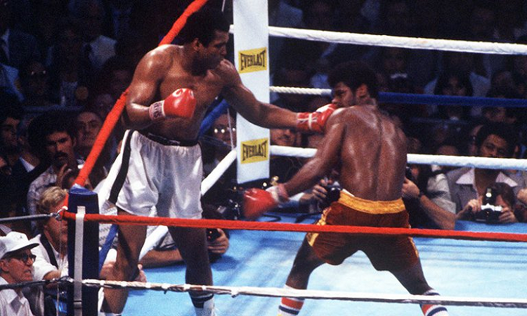 Muhammad Ali vs. Leon Spinks. Photo by Colorsport/Shutterstock.