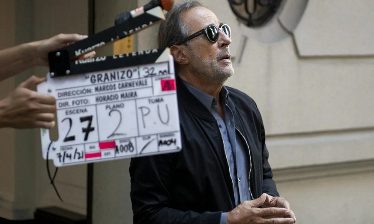 Guillermo Francella grabando en Córdona una escena de Granizo, la nueva cinta de Netflix - TBO ARGENTINA