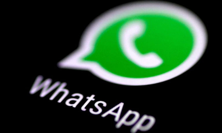 WhatsApp siempre se ha reconocido por tener el verde como color principal. REUTERS/Thomas White//