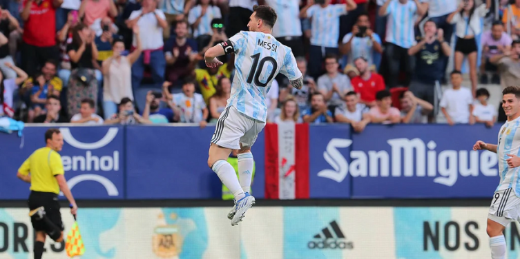 Con cinco goles de Messi, Argentina arrolló a Estonia en España - Infobae