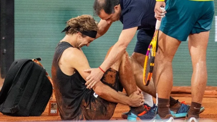 Alexander Zverev, baja confirmada para Wimbledon tras su impactante lesión contra Nadal en Roland Garros - TyC Sports