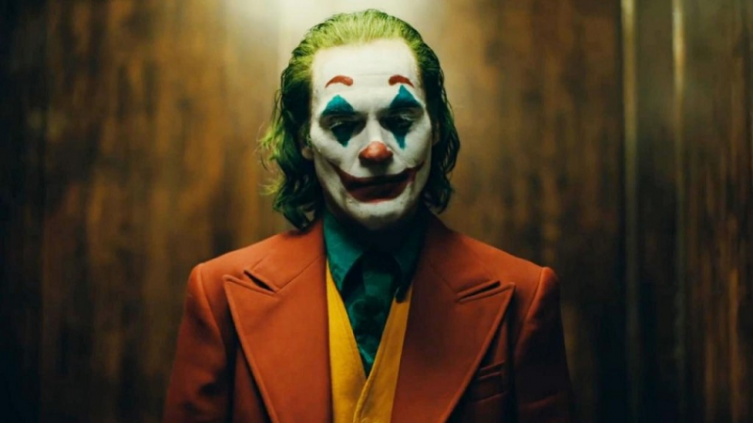 Todd Philips confirmó la secuela de Joker y reveló cómo se llamará. El personaje de villano le valió un Oscar a Phoenix. – NA 