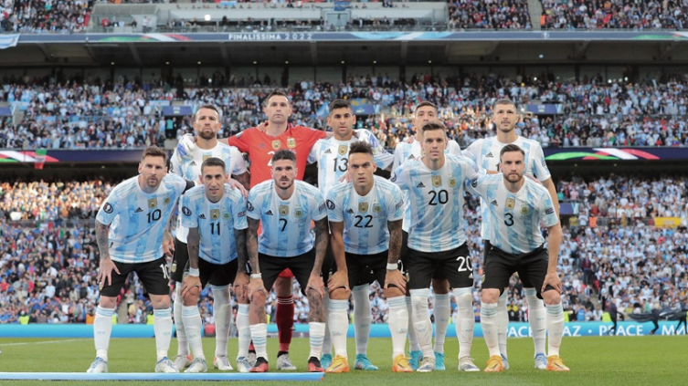 Se confirma los 5 cambios en el fútbol y amplían a 26 jugadores la lista de Qatar 2022. Scaloni contará con más futbolistas para la lista que llevará Argentina al Mundial Qatar 2022. – télam 