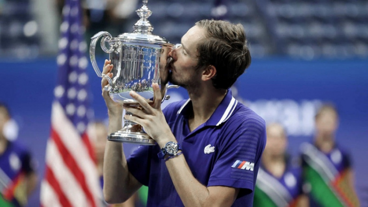 El US Open aceptará a jugadores rusos y bielorrusos. Daniil Medvedev, último campeón del US Open estará nuevamente en Nueva York. Foto: AFP
