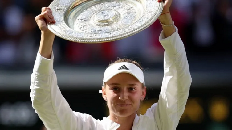 Elena Rybakina derrotó Jabeur y es campeona en Wimbledon - TyC Sports