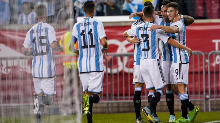 Con otro show de Messi, la selección argentina goleó 3-0 a Jamaica en el cierre de su gira por Estados Unidos - Infobae