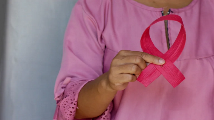 Cinco aplicaciones para prevenir y sobrellevar el cáncer de seno - Infobae
