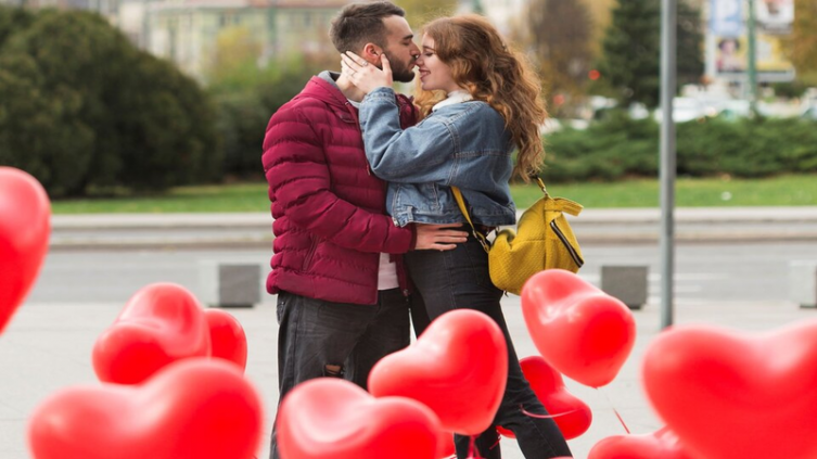 La mayoría de los países del mundo celebran el Día de los Enamorados el 14 de febrero. ¿Cuáles son? - FreePik