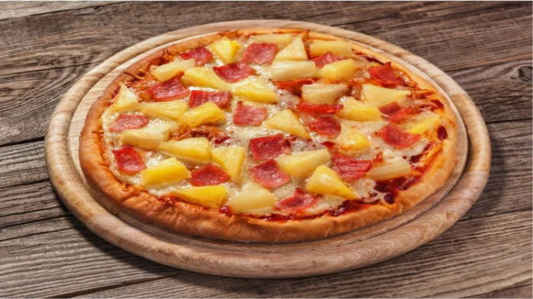 El origen de la pizza hawaiana, la variedad de pizza más polémica de la historia - GM