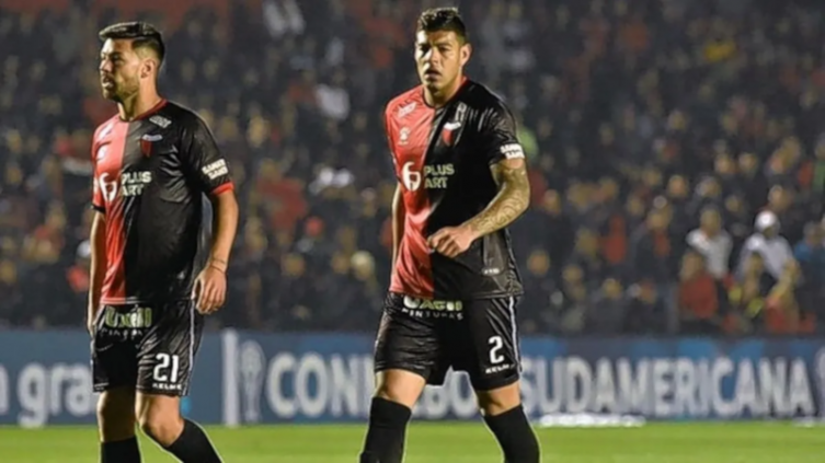 En los próximos días, Lucas Acevedo rubricará su salida anticipada de Colón para seguir su carrera en Perú. - UNO Santa Fe