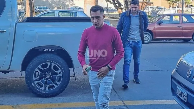 Colón: Cardozo Lucena pasó la revisión y firmó contrato - UNO Santa Fe