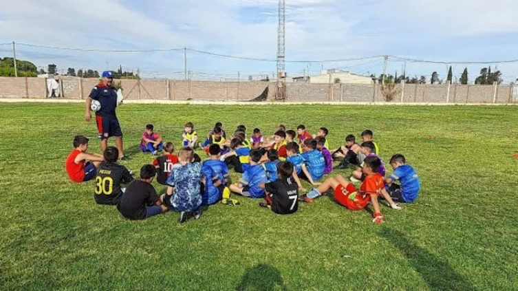 El fútbol amateur de Unión llegará este martes a Santa Rosa de Lima - Prensa Unión 