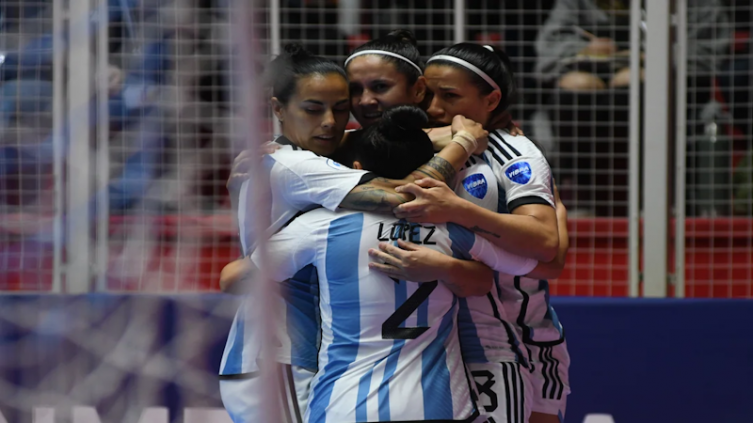 Argentina goleó a Uruguay y se clasificó a semifinales de la Copa América de Futsal Femenino - Doble Amarilla