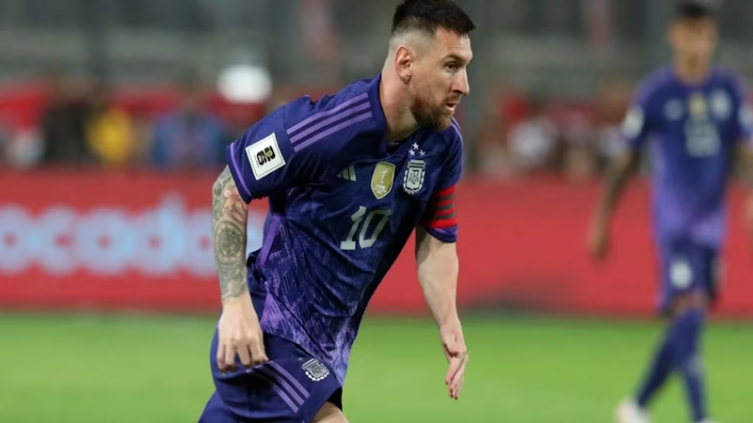 Lionel Messi se animó a comparar a la selección argentina con el mejor Barcelona de la historia: “Está muy cerca por todo lo que consiguió” - Infobae