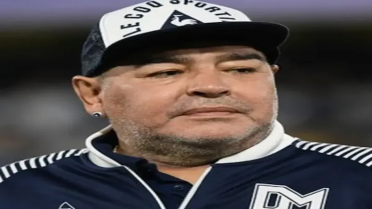 Los fiscales presentaron 189 testigos para el juicio por la muerte de Maradona - Filo.news