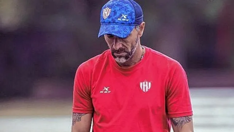 Kily González volvió a pedir por más refuerzos en Unión @SerieRdeLP