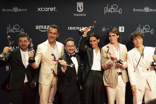 Premios Platino 2024: La Sociedad de la nieve fue la gran ganadora de la noche con seis galardones - Mundo Películas