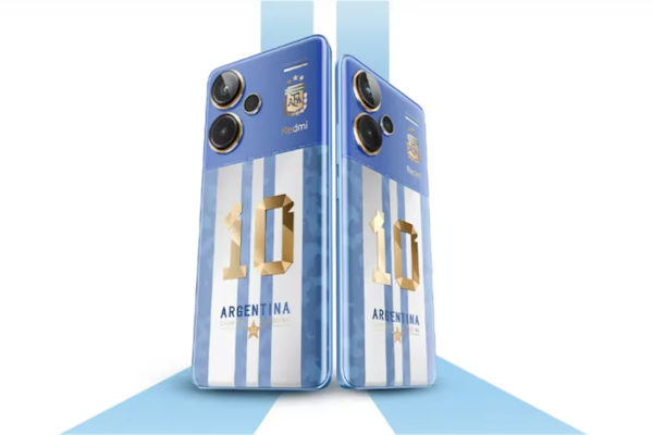 El diseño incluye los colores característicos de la selección, el número 10, en alusión implícita a Lionel Messi, y el escudo de la AFA. (Xiaomi)