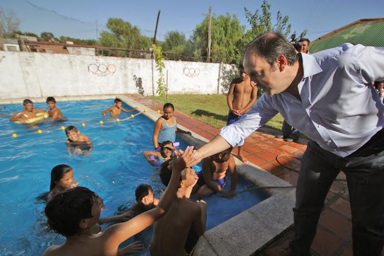 Corral y Álvarez - Colonia de Vacaciones de la Municipalidad