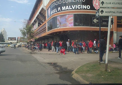 Unión - Ingreso a la cancha