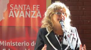 Ministra de Educación de Santa Fe, Claudia Balagué
