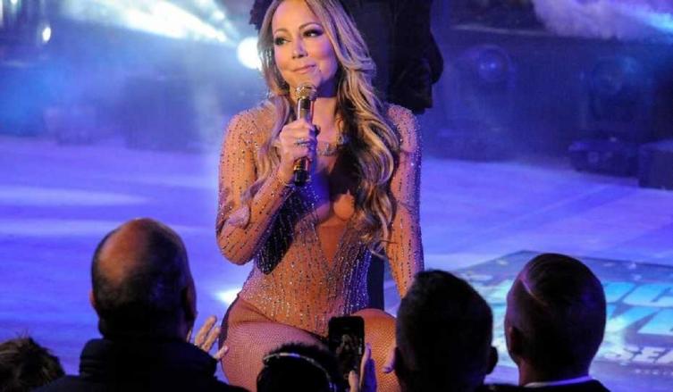 Una vida tan intensa como complicada. Mariah Carey atravesó varias depresiones y hoy enfrenta una denuncia. (REUTER)