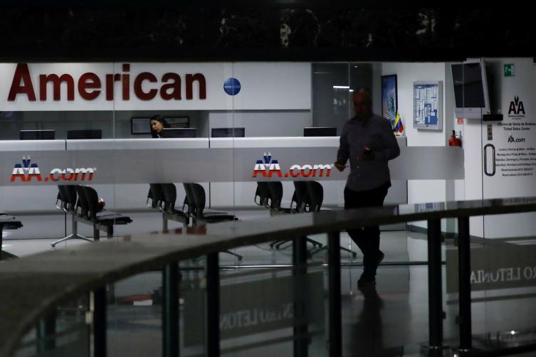 La oficina central de American Airlines en Caracas, vacía y sin actividad. /REUTERS/Carlos Garcia Rawlins/
