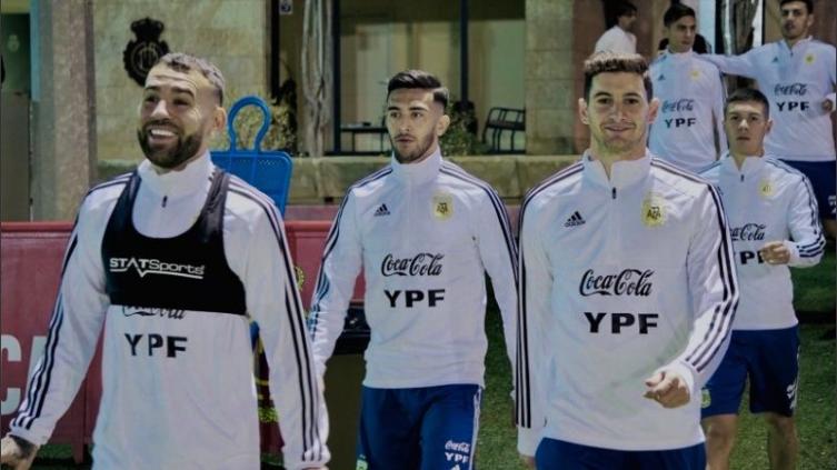 La Selección argentina entrena en Mallorca, esperando novedades. - Rosario3