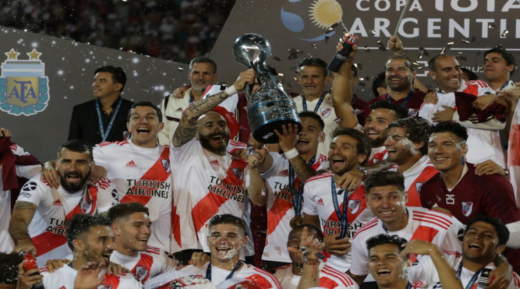 River goleó a Central Córdoba de Santiago del Estero y se consagró campeón de la Copa Argentina por tercera vez en su historia - INFOBAE