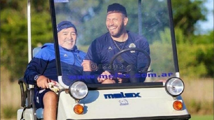 Fatura Broun mantiene una gran relación con Diego Maradona. (Instagram/@maradona)