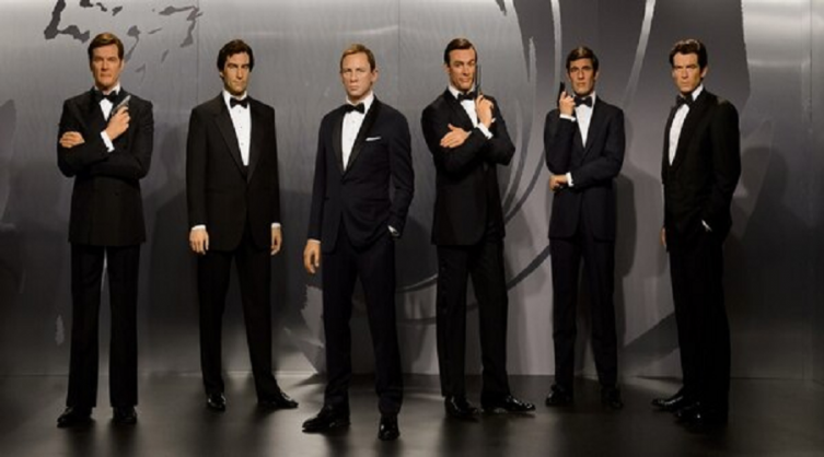 James Bond: Roger Moore, Timothy Dalton, Daniel Craig, Sean Connery, George Lazenby y Pierce Brosnan (Shutterstock)