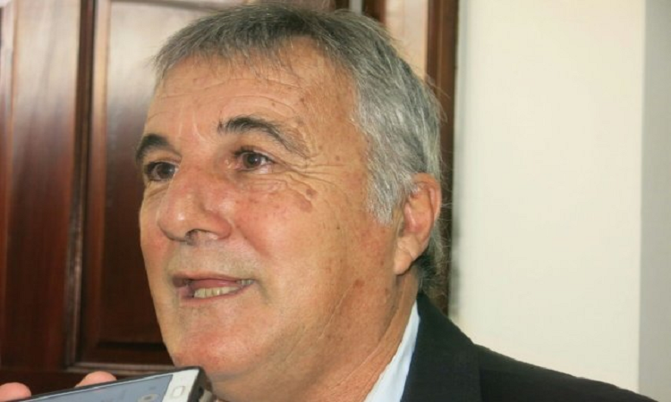 Claudio Gugnali extécnico de Unión - UNO Santa Fe