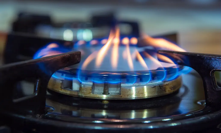 La llama de gas debe ser siempre de color azul Crédito: Shutterstock