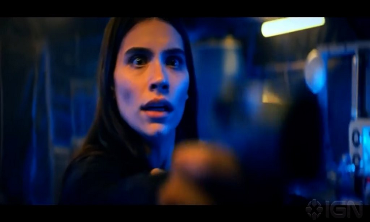 Captura del trailer de Cosmic Sin: acción y ciencia ficción con Bruce Willis y la participación de Eva de Dominici - INFOSHOW