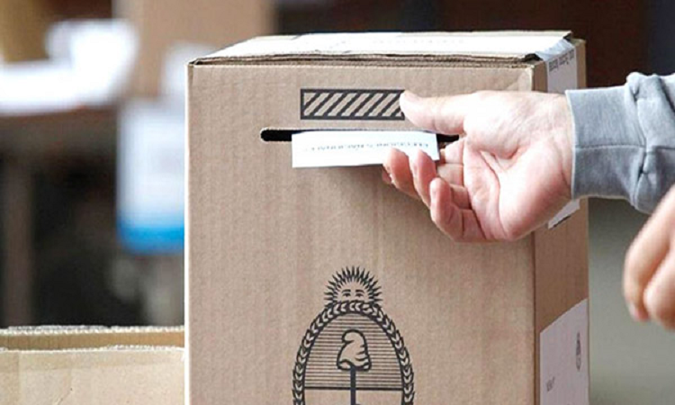 Las urnas que por ahora se siguen usando a nivel nacional, estarán junto a los boxes de las boletas únicas provinciales. – Imagen ilustrativa