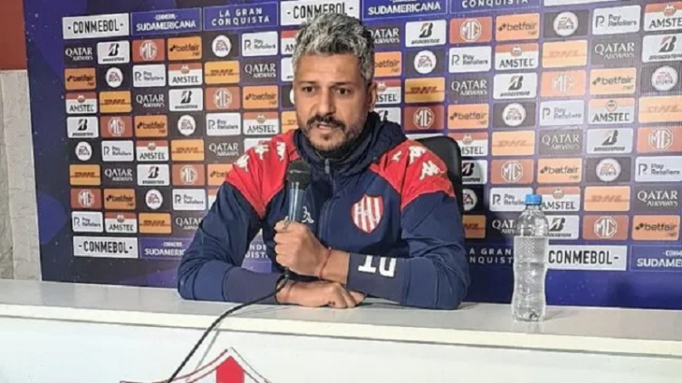 Gustavo Munúa brindó una conferencia de prensa donde palpitó el partido que Unión animará ante Fluminense - Gentileza Radio Sol 91.5