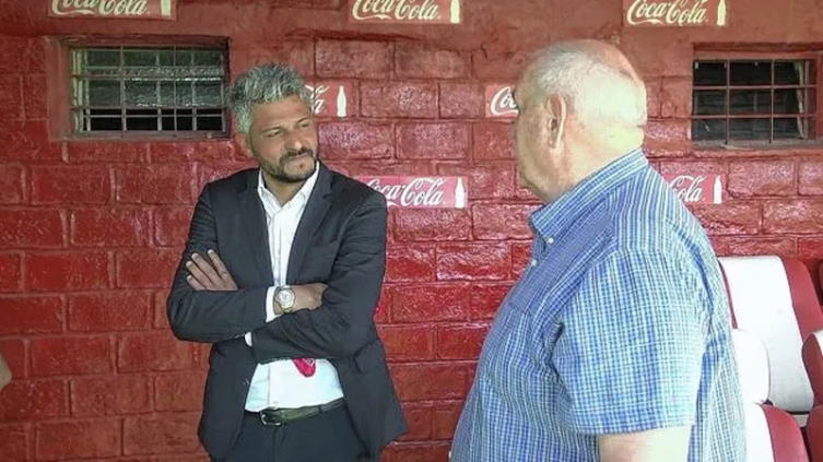Spahn habló sobre el presente institucional y deportivo del club y de la continuidad de Gustavo Munúa. - Foto: Gentileza Radio Gol