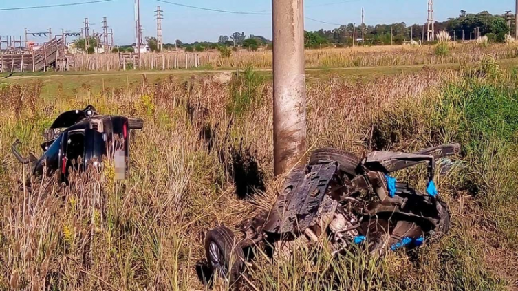 Murió un conductor tras impactar contra un poste en la ruta 4 entre Laguna Paiva y Nelson - EL LITORAL